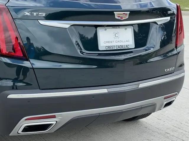 2025 Cadillac XT5 FWD Premium Luxury