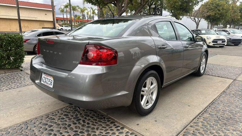 2013 Dodge Avenger SXT