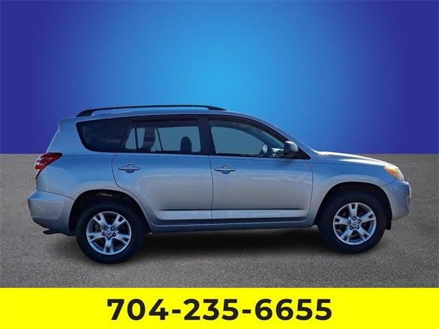 2011 Toyota RAV4 FWD 4dr 4-cyl 4-Spd AT (Natl)