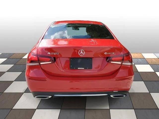 2020 Mercedes-Benz A 220 4MATIC