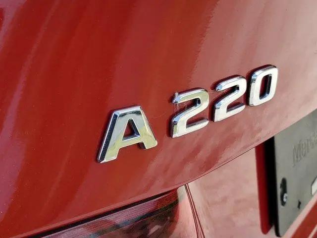 2020 Mercedes-Benz A 220 4MATIC