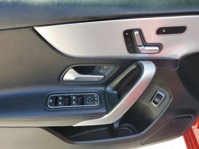 2020 Mercedes-Benz A 220 4MATIC