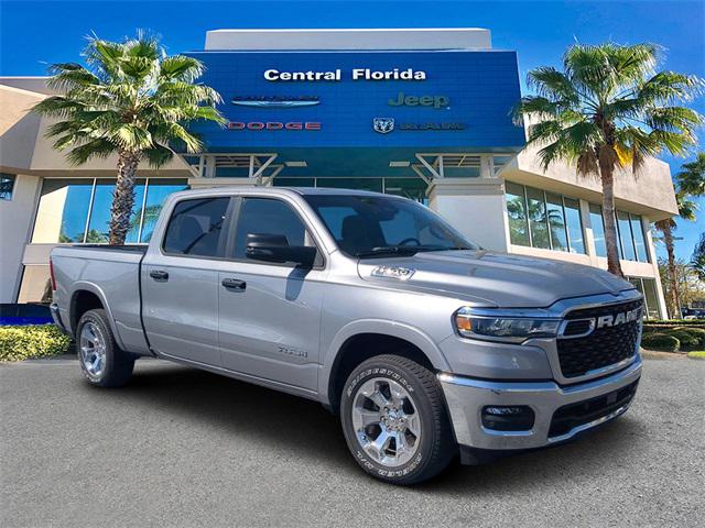 2025 RAM Ram 1500 RAM 1500 BIG HORN CREW CAB 4X2 64 BOX