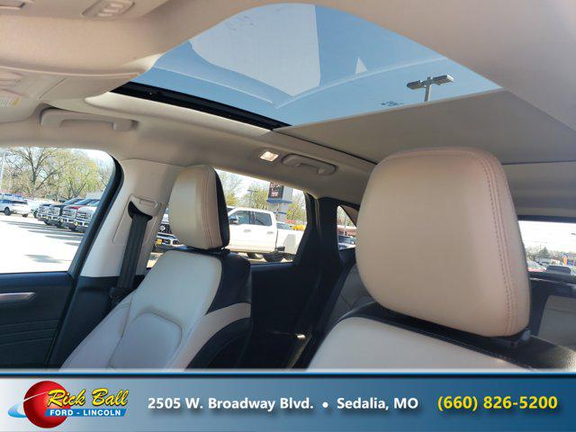 2021 Ford Escape Titanium