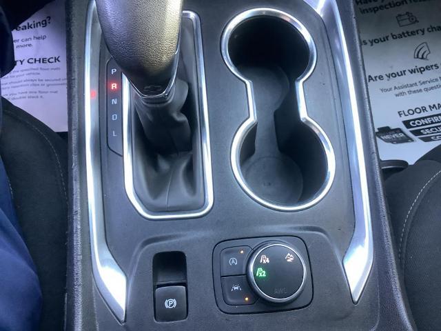 2023 Chevrolet Traverse AWD LT Cloth
