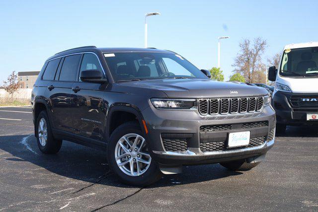 2025 Jeep Grand Cherokee GRAND CHEROKEE L LAREDO X 4X4