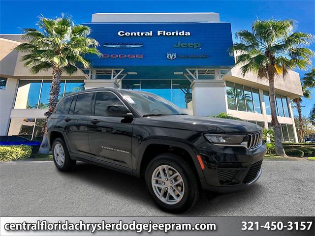 2025 Jeep Grand Cherokee GRAND CHEROKEE LAREDO X 4X2