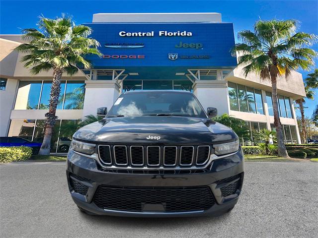 2025 Jeep Grand Cherokee GRAND CHEROKEE LAREDO X 4X2