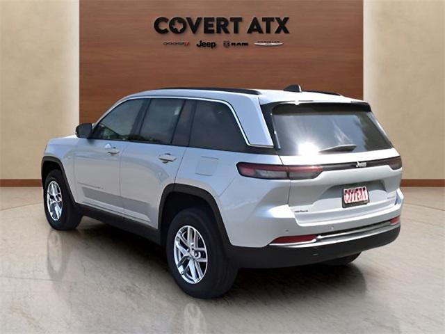 2025 Jeep Grand Cherokee GRAND CHEROKEE LAREDO X 4X4