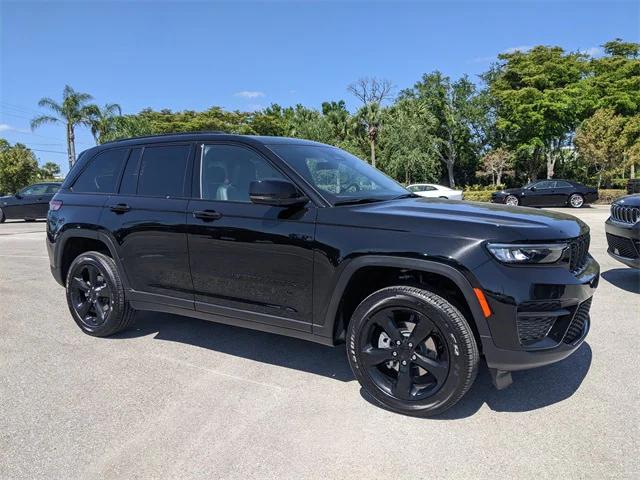 2025 Jeep Grand Cherokee GRAND CHEROKEE ALTITUDE X 4X4