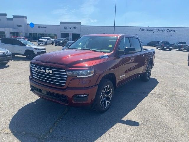 2025 RAM Ram 1500 RAM 1500 LARAMIE CREW CAB 4X4 57 BOX