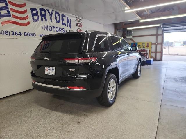 2025 Jeep Grand Cherokee GRAND CHEROKEE LAREDO X 4X4