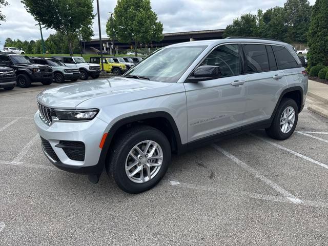 2025 Jeep Grand Cherokee GRAND CHEROKEE LAREDO X 4X2
