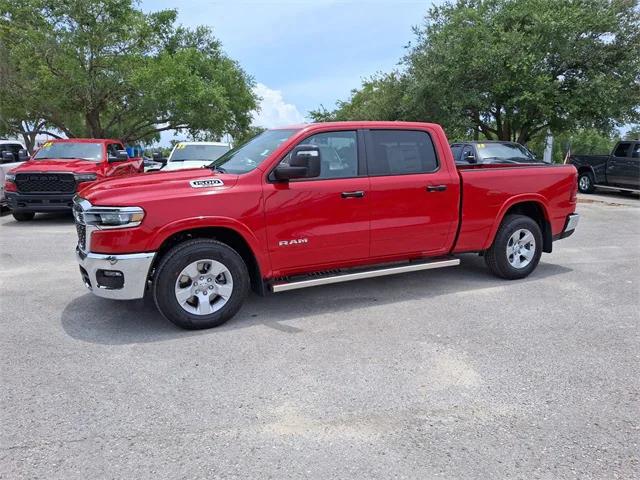 2025 RAM Ram 1500 RAM 1500 BIG HORN CREW CAB 4X4 64 BOX