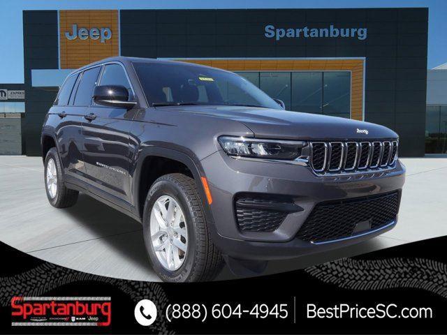 2025 Jeep Grand Cherokee GRAND CHEROKEE LAREDO X 4X2