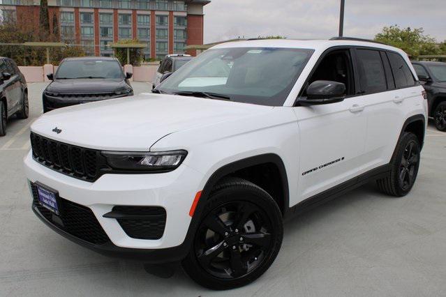 2025 Jeep Grand Cherokee GRAND CHEROKEE ALTITUDE X 4X4