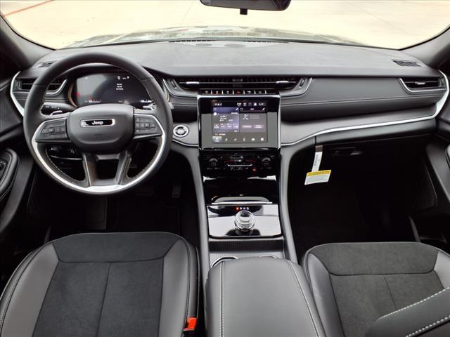 2025 Jeep Grand Cherokee GRAND CHEROKEE ALTITUDE X 4X2