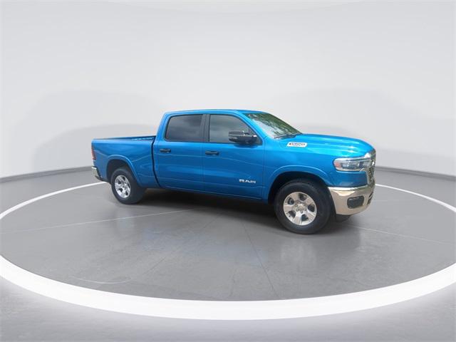 2025 RAM Ram 1500 RAM 1500 BIG HORN CREW CAB 4X4 64 BOX