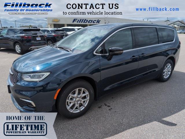 2025 Chrysler Pacifica PACIFICA SELECT