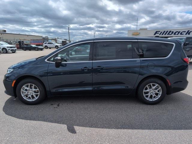 2025 Chrysler Pacifica PACIFICA SELECT