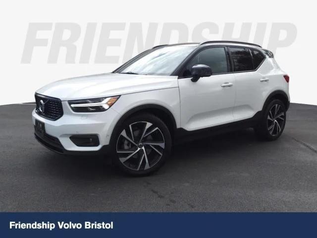 2021 Volvo XC40 T5 R-Design