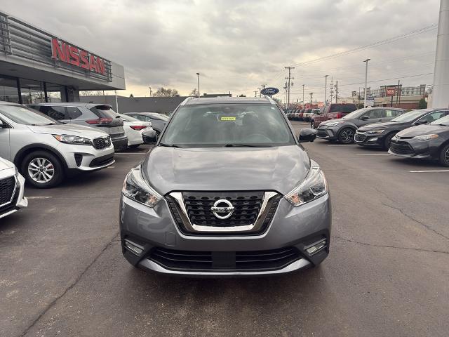 2020 Nissan Kicks SR Xtronic CVT