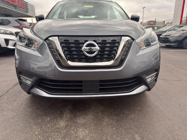 2020 Nissan Kicks SR Xtronic CVT