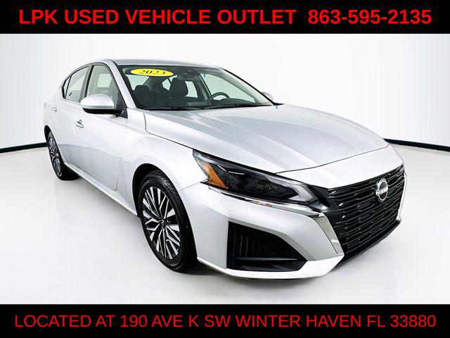 2023 Nissan Altima SV FWD