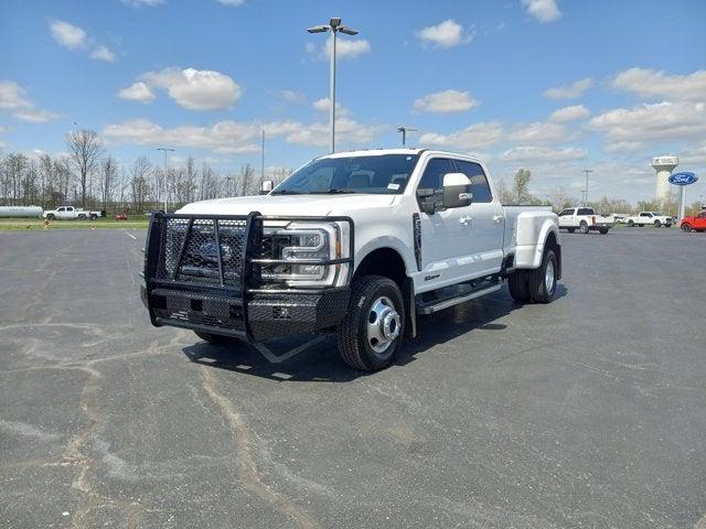 2023 Ford F-350 LARIAT