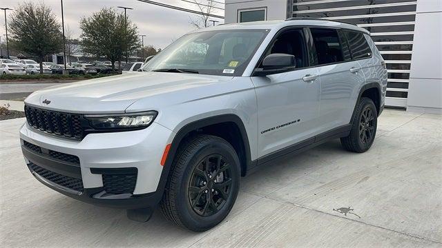 2024 Jeep Grand Cherokee L Altitude 4x2