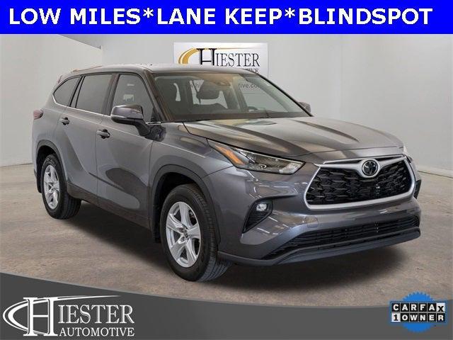 2024 Toyota Highlander LE