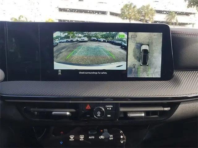 2025 Nissan Kicks SR Intelligent AWD