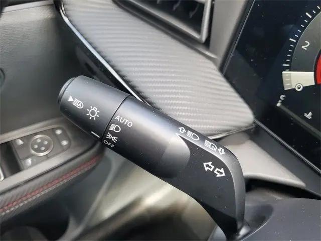 2025 Nissan Kicks SR Intelligent AWD