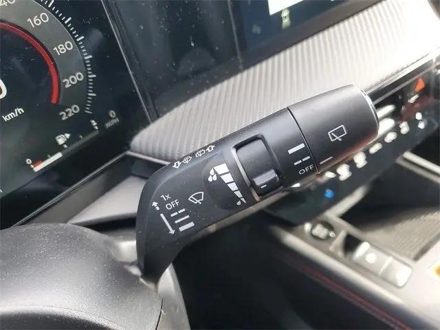 2025 Nissan Kicks SR Intelligent AWD
