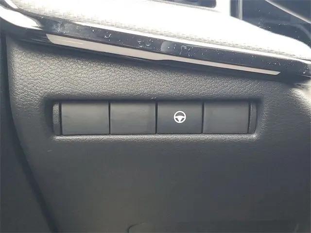 2025 Nissan Kicks SR Intelligent AWD