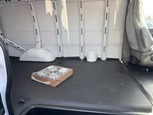 2025 Chevrolet Express Cargo Van RWD 2500 Regular Wheelbase WT
