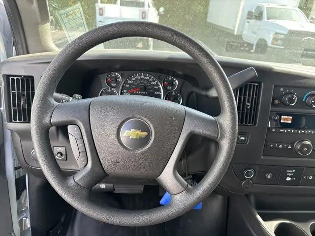 2025 Chevrolet Express Cargo Van RWD 2500 Regular Wheelbase WT
