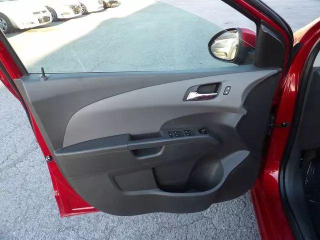 2015 Chevrolet Sonic LT Auto