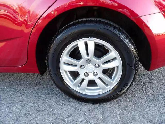 2015 Chevrolet Sonic LT Auto