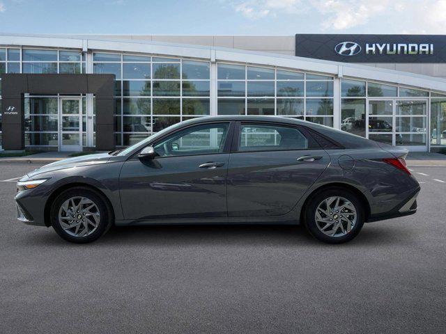 New 2025 Hyundai Elantra Hybrid For Sale in Tucson, AZ