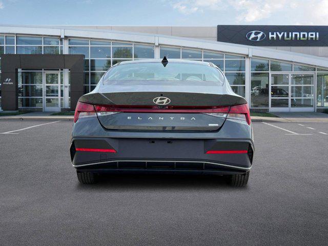 New 2025 Hyundai Elantra Hybrid For Sale in Tucson, AZ