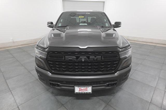 2025 RAM Ram 1500 RAM 1500 LIMITED CREW CAB 4X4 57 BOX