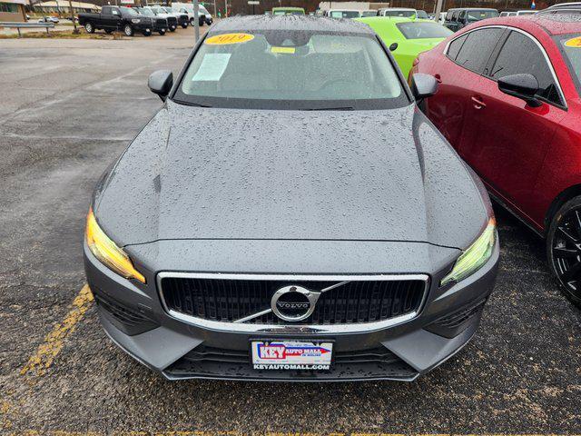 2019 Volvo S60 T6 Momentum