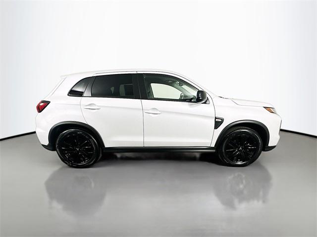 2025 Mitsubishi Outlander Sport 2.0 LE