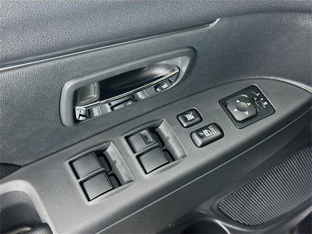 2025 Mitsubishi Outlander Sport 2.0 LE
