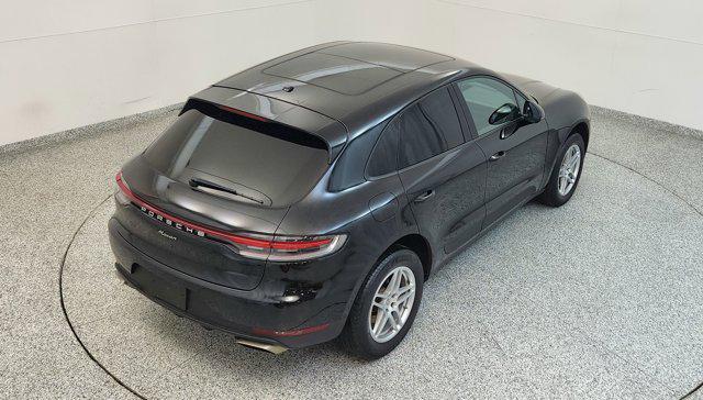 2021 Porsche Macan AWD
