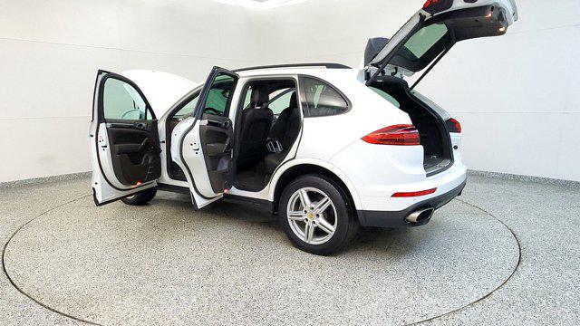 2017 Porsche Cayenne Platinum Edition