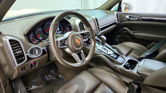 2017 Porsche Cayenne Platinum Edition