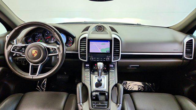 2017 Porsche Cayenne Platinum Edition