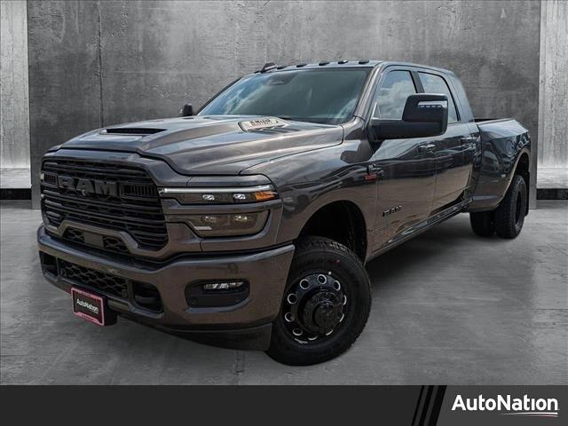 2025 RAM Ram 3500 RAM 3500 LARAMIE MEGA CAB 4X4 64 BOX